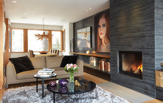 Photo by Derek Shapton